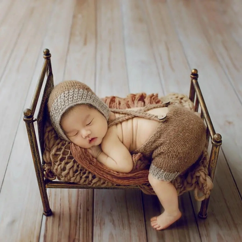 Vintage Mini Iron Bed - Newborn Photography Props